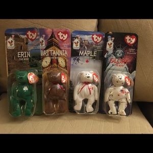 Collectible teanie beanie babies